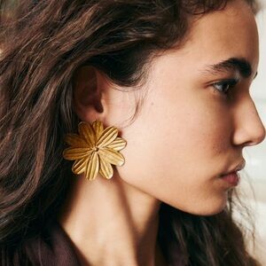 Zara FLOWER EARRINGS